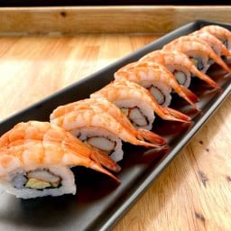 กุ้งโรล 8ชิ้น