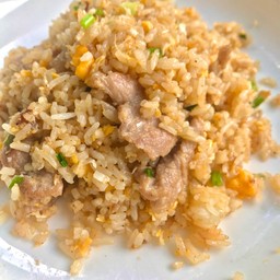 ข้าวผัดหมูชิ้น