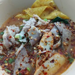 วุ้นเส้นต้มยำ