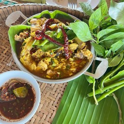 ไก่ใต้น้ำ (ไก่บ้าน)