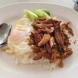 เป็ดผัดกระเทียม