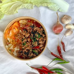 ขยี้ไข่ x กะเพราโบราณ