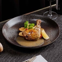 SPRING CHICKEN ROSEMARY WITH HONEY LEMON SAUCE