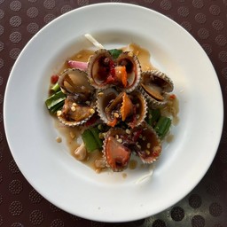 ยำหอยแครง