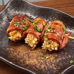 B18 - เบคอนพันเห็ดเข็มทอง Enoki Bacon