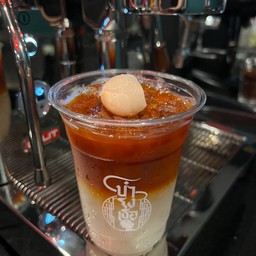 Lychee tea (ชาลิ้นจี่)