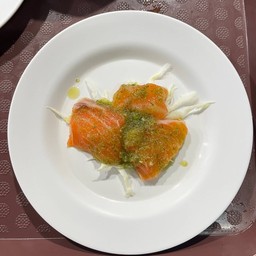 แซลม่อนซีฟู้ด