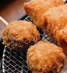 D04 - หมูบดเห็ดหอม Buta Shiitake