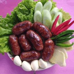 ร้าน ตระกูล น. ร้าน ตระกูล น.