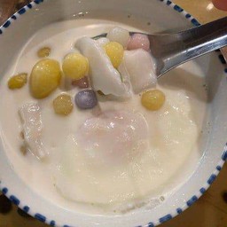 บัวลอยไข่หวาน