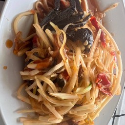 ตำหอยดอง