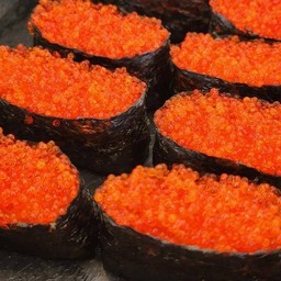 ซูชิไข่ปูส้ม