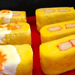 ไข่ห่อปูอัดราดสลัด