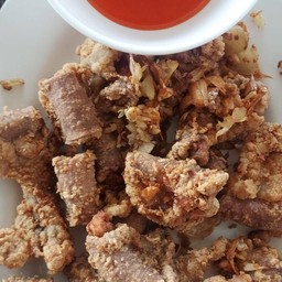 ไส้อ่อนทอดกระเทียม