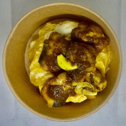 ข้าวไข่ข้นปลาผัดพริกแกงใต้