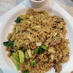 ข้าวผัดรถไฟ