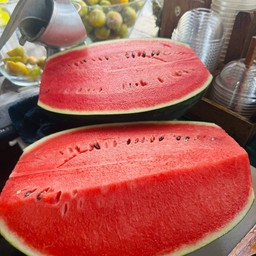 ((  น้ำ  แตงโม  ปั่น  ))