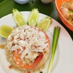 ข้าวผัดทะเล(ปู+กุ้ง)