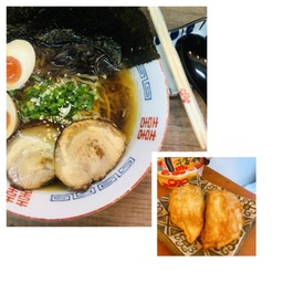 ราเมง ซุปโชยุ พิเศษ + เกี๊ยวซ่าหมูทอด 2ชิ้น