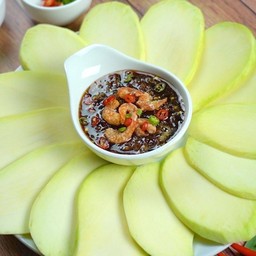 เซทมะม่วงเปรี้ยว จิ้มกับ กะปิหวานรสเด็ด