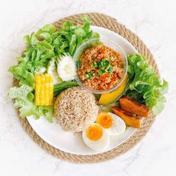 ข้าวกล้องดอย น้ำพริกอ่องหมูสไตล์ล้านนา แคลน้อย อิ่มนาน