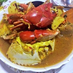แกงส้มปูเนื้อ