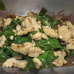 กะเพราไก่(กับข้าว)