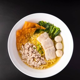 ก๋วยเตี๋ยวหมูรวม
