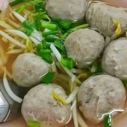 เกาเหลาลูกชิ้นอย่างเดียวเนื้อ