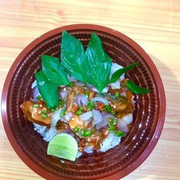 ข้าวยำปลากระป๋อง