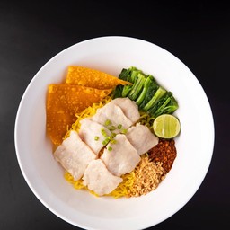 ก๋วยเตี๋ยวหมูนุ่มเเห้งยำ