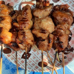 เนื้อไก่ย่าง 5 ไม้