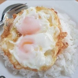 ข้าวไข่ดาว 2 ฟอง