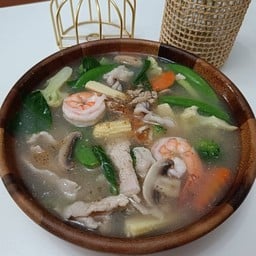สุกี้โบราณ by คุณนาย