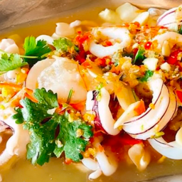 หมึกไข่นึ่งมะนาว