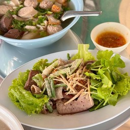 เครื่องในรวมลวกจิ้ม