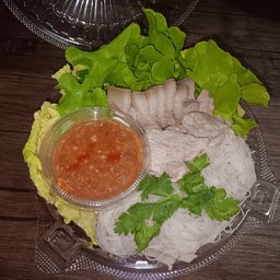 ภาคินเมี่ยงหมู🐷