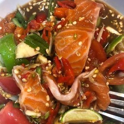 ตำแซลมอล