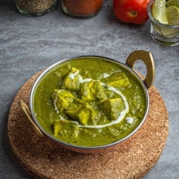 Palak paneer