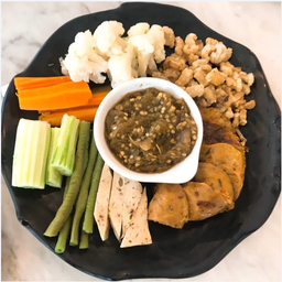 ชุดน้ำพริกหนุ่ม