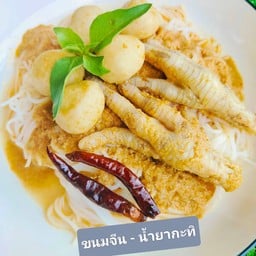 กระเพราใกล้เจ๊ง 25 บาท -