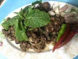 ก้อยเนื้อสุก
