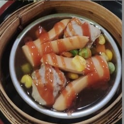 ไส้กรอกน้ำแดง