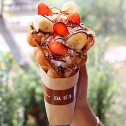 วาฟเฟิลสตอร์เบอรี่วิป