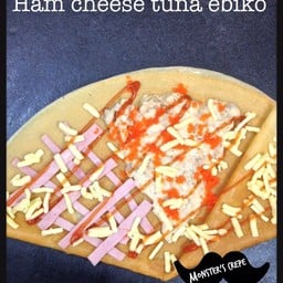 เครปแฮมชีสทูน่าไข่กุ้ง Ham Cheese Tuna Tobiko