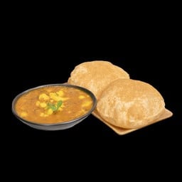 แป้งปูรีกับแกงมันฝรั่ง