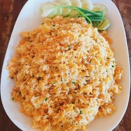 ข้าวผัดปูจานใหญ่