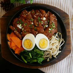 เนื้อหม่ากระทะร้อน