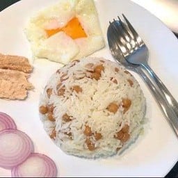 ข้าวกับถั่วนึ่ง