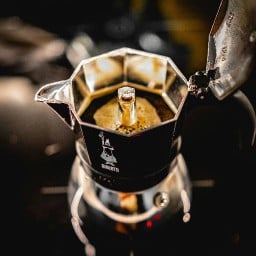กาแฟหม้อต้ม Brickoff Mokapot Coffee